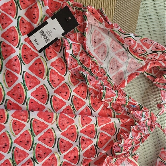 Crown & Ivy Pink Watermelon Print Flowy Blouse NWT Medium - Picture 2 of 3